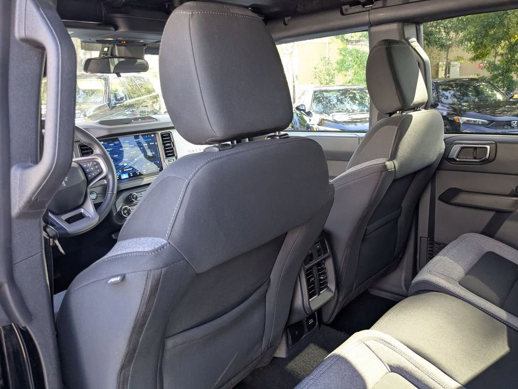 Used 2025 Ford Bronco Big Bend image 23