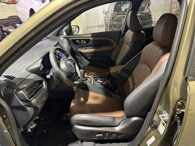 New 2025 Subaru Forester Touring w/ Touring Package AWD/4WD image 18