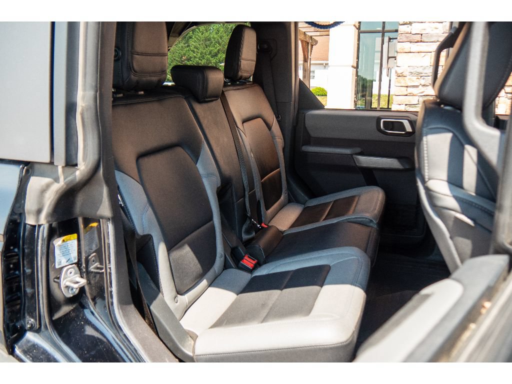 Used 2022 Ford Bronco Black Diamond AWD/4WD image 18