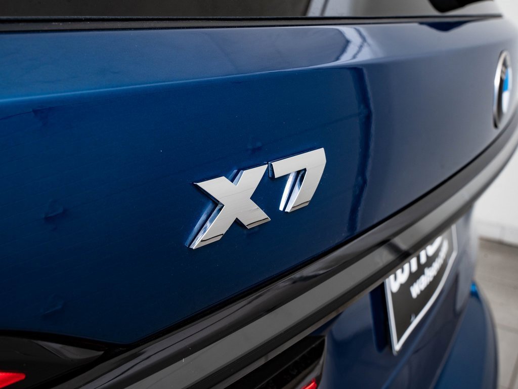 Used 2024 BMW X7 M60i w/ Executive Package image 16