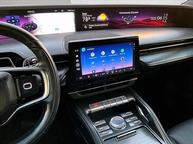 Used 2024 Lincoln Nautilus Premier w/ Jet Appearance Package image 8