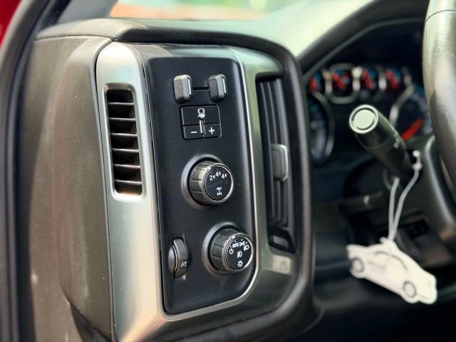 Used 2018 Chevrolet Silverado 2500 LT w/ LT Convenience Package AWD/4WD image 8