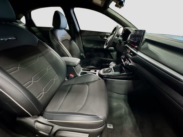 Used 2023 Kia Forte GT-Line w/ GT-Line Technology Package image 31