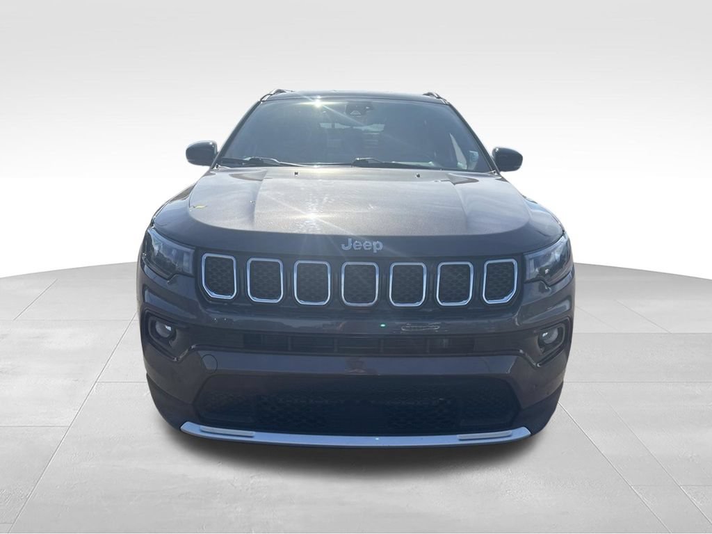 Certified 2023 Jeep Compass Limited AWD/4WD image 9
