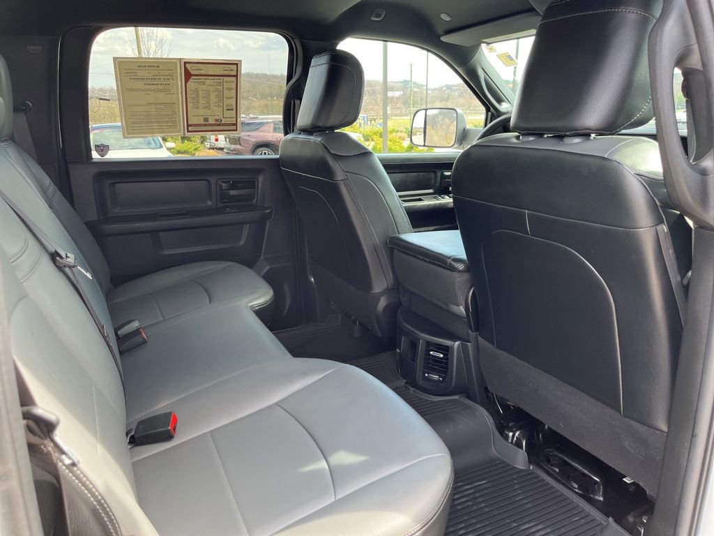 Used 2022 RAM 3500 Tradesman image 24
