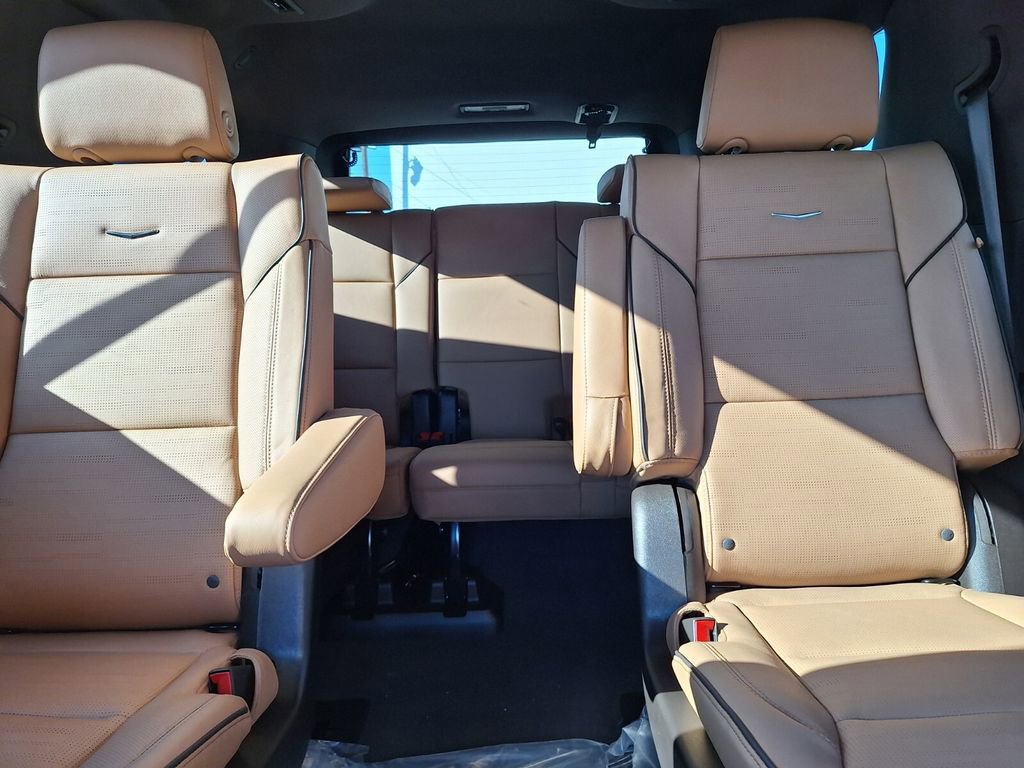 New 2026 Cadillac Escalade Luxury image 25