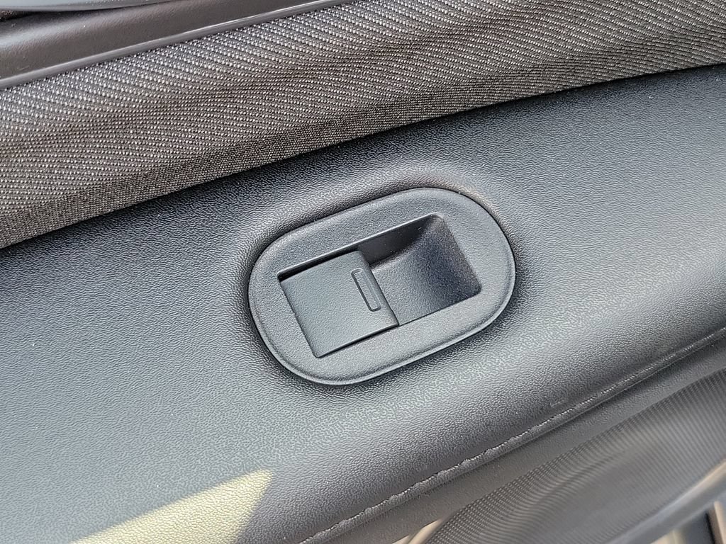 Certified 2021 Honda HR-V LX image 16