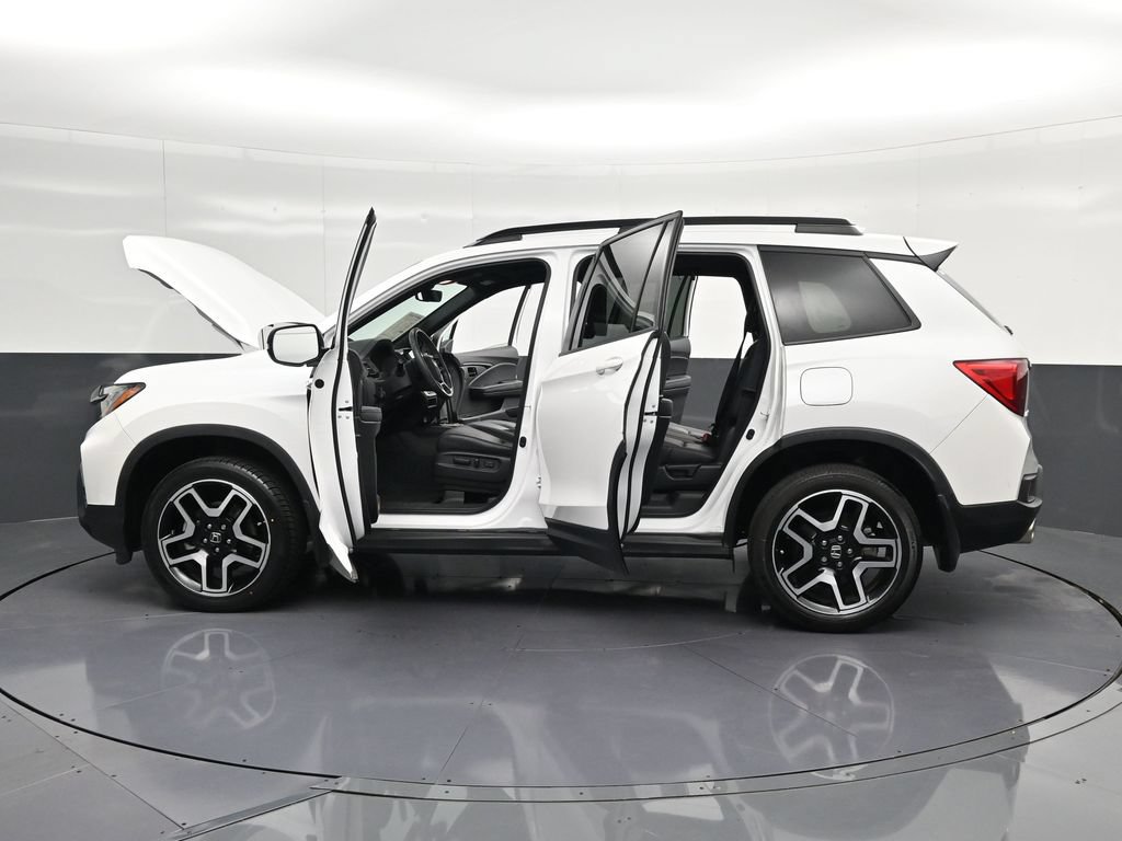 Used 2023 Honda Passport Elite image 44