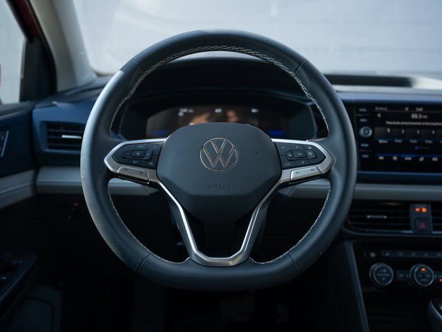 Certified 2024 Volkswagen Taos SE image 23