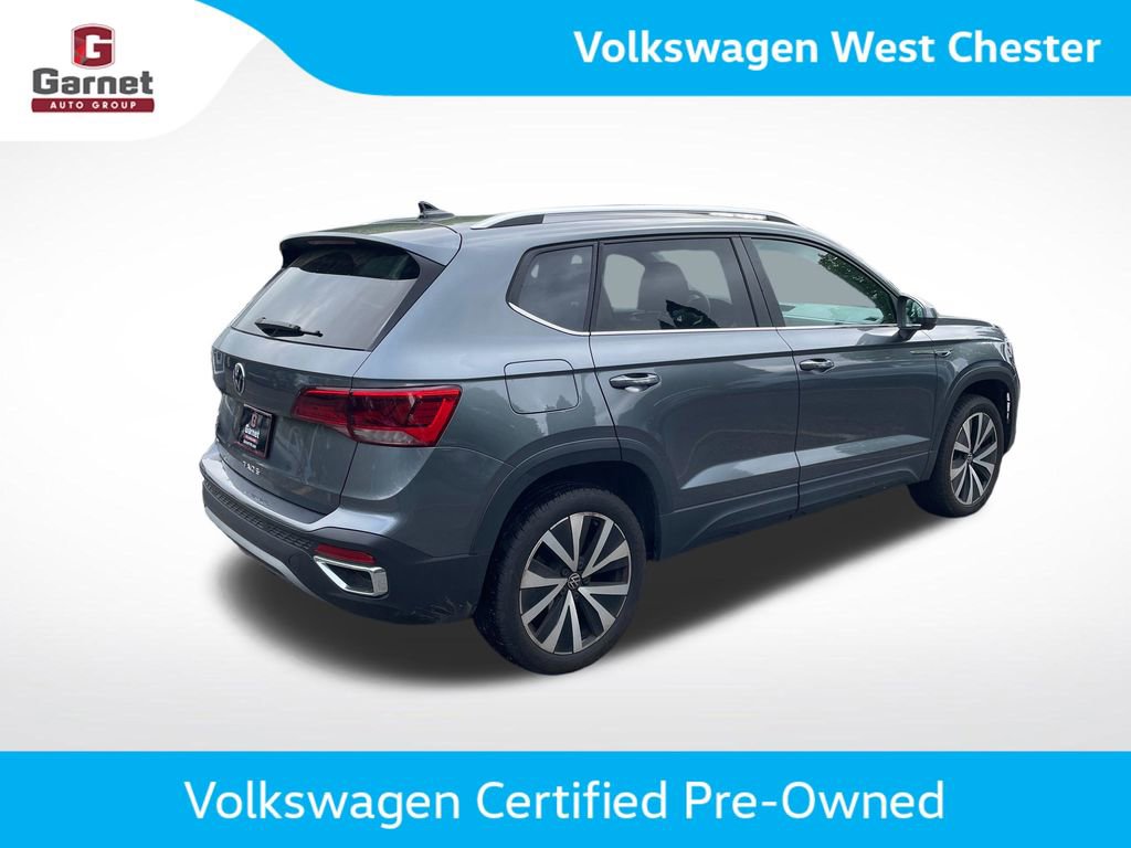 Certified 2024 Volkswagen Taos SE FWD image 5