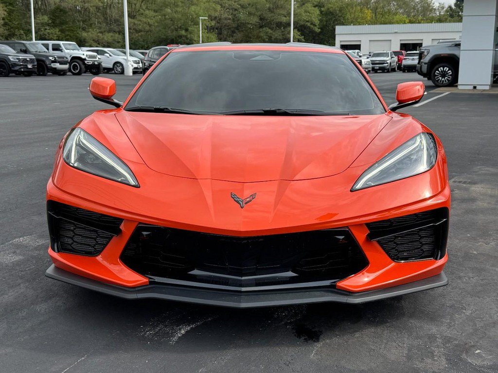 Used 2025 Chevrolet Corvette Stingray Premium Cpe w/ Z51 Performance Package RWD image 13