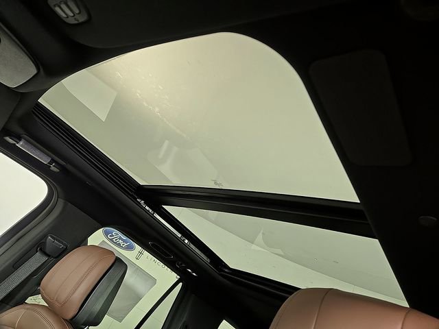 New 2026 Lincoln Navigator Reserve image 14