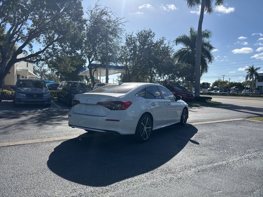 Used 2023 Honda Civic Touring image 7