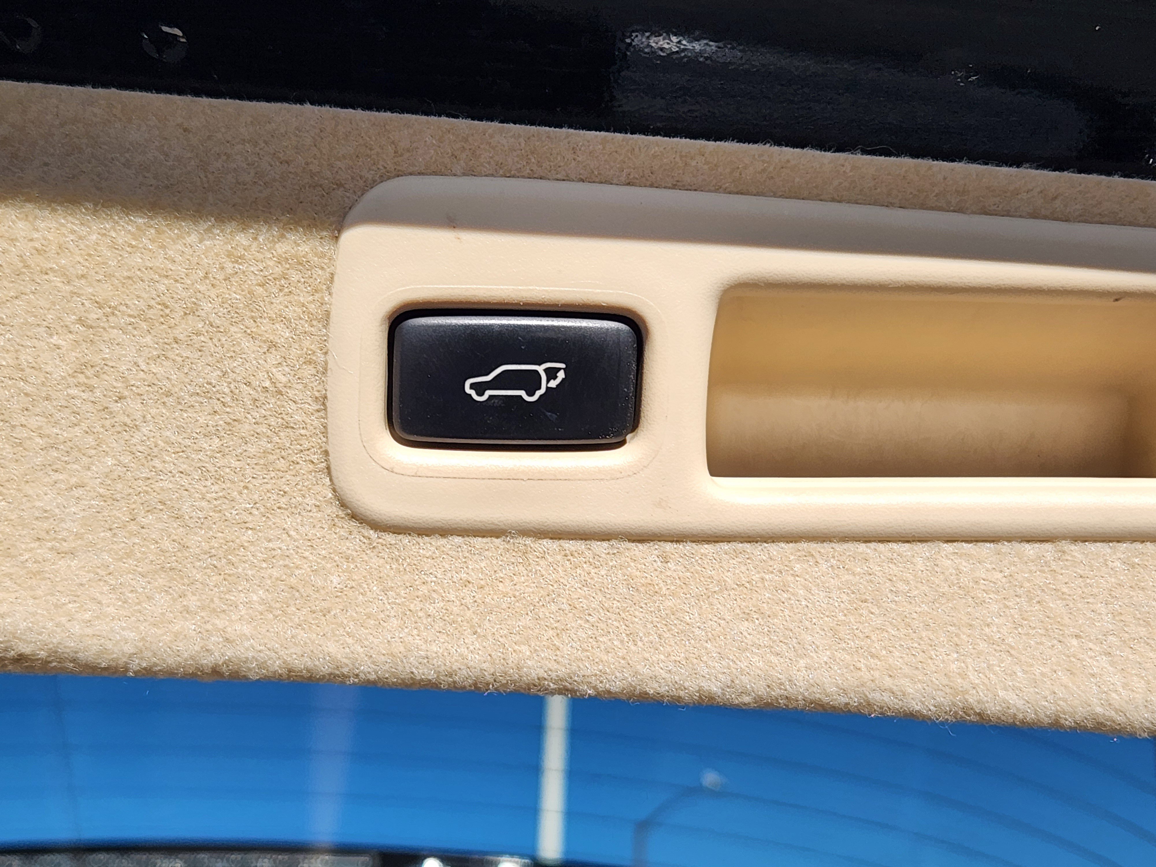 Used 2010 Lexus RX 450h AWD image 20