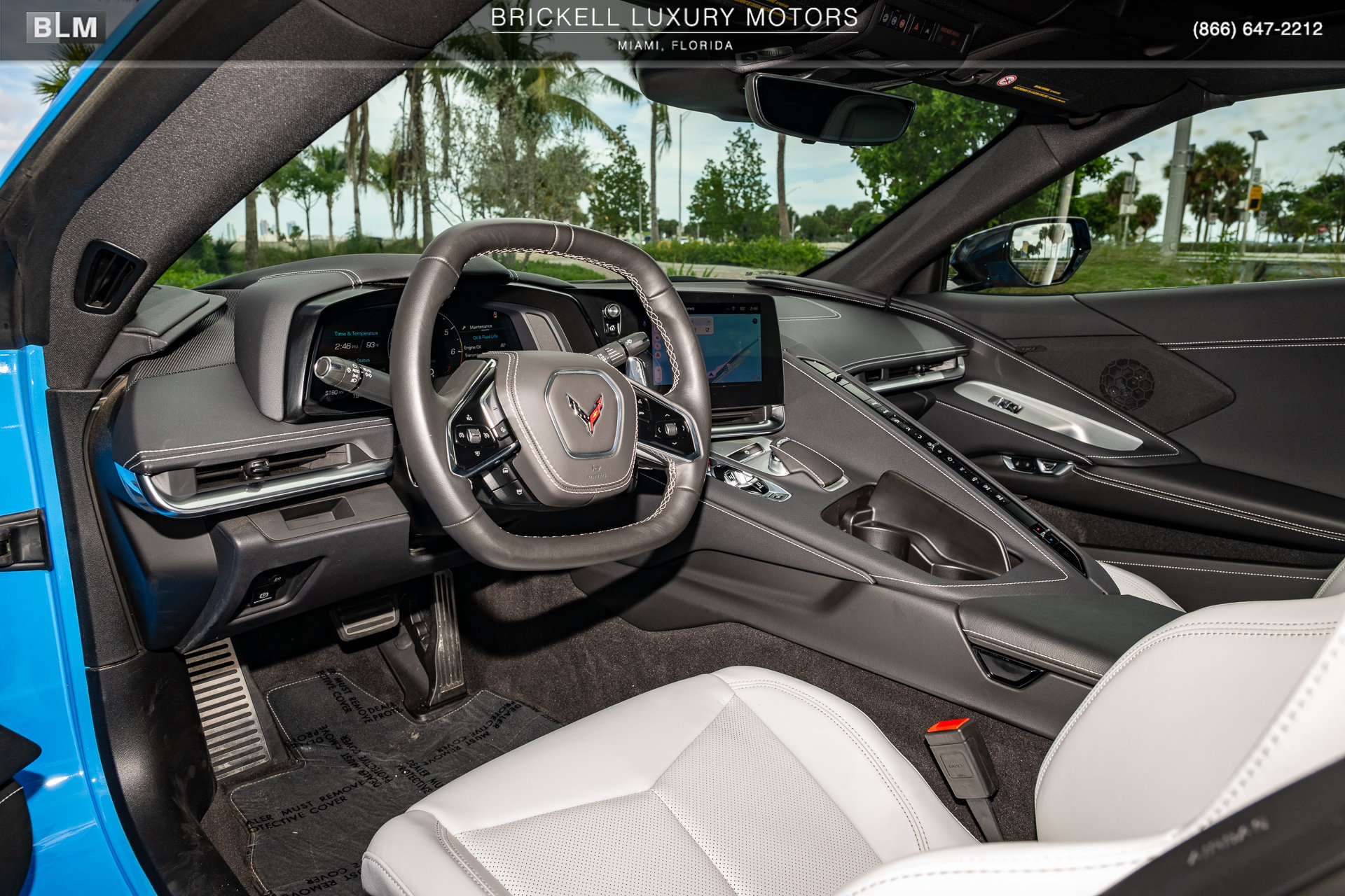 Used 2025 Chevrolet Corvette Stingray Coupe w/ Z51 Performance Package RWD image 5