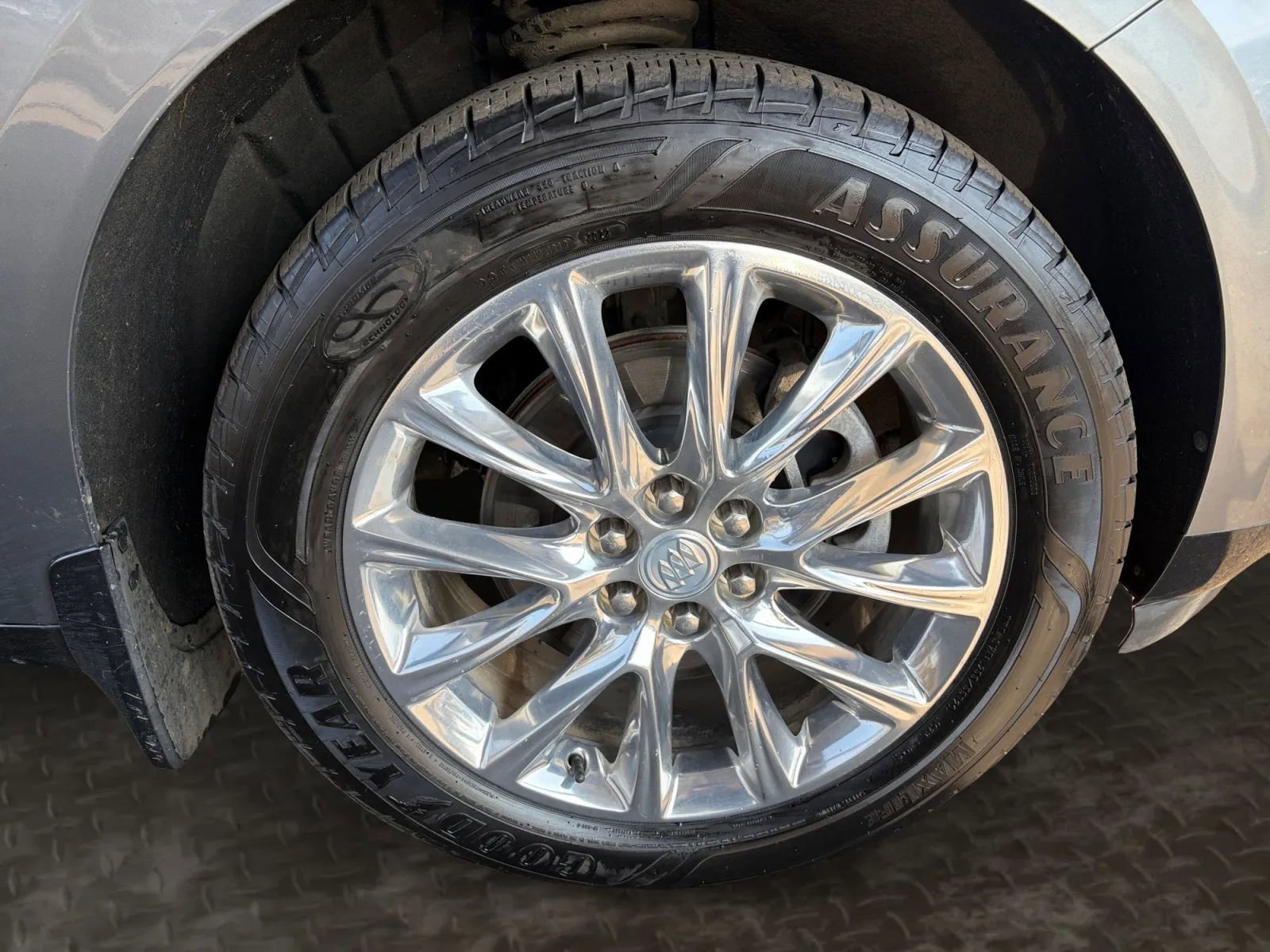 Used 2019 Buick Enclave Premium image 37