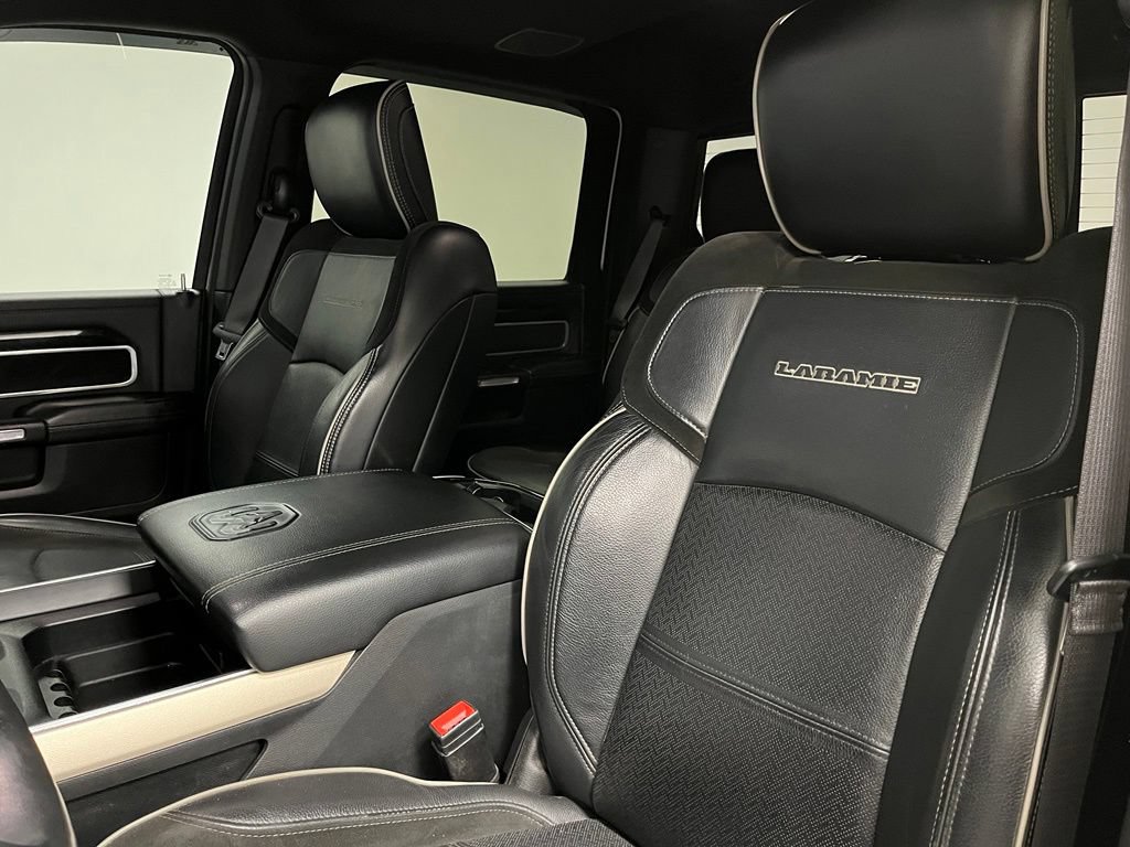 Used 2019 RAM 3500 Laramie AWD/4WD image 19
