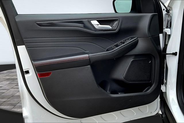 Used 2023 Ford Escape ST-Line w/ Tech Pack #1 image 21