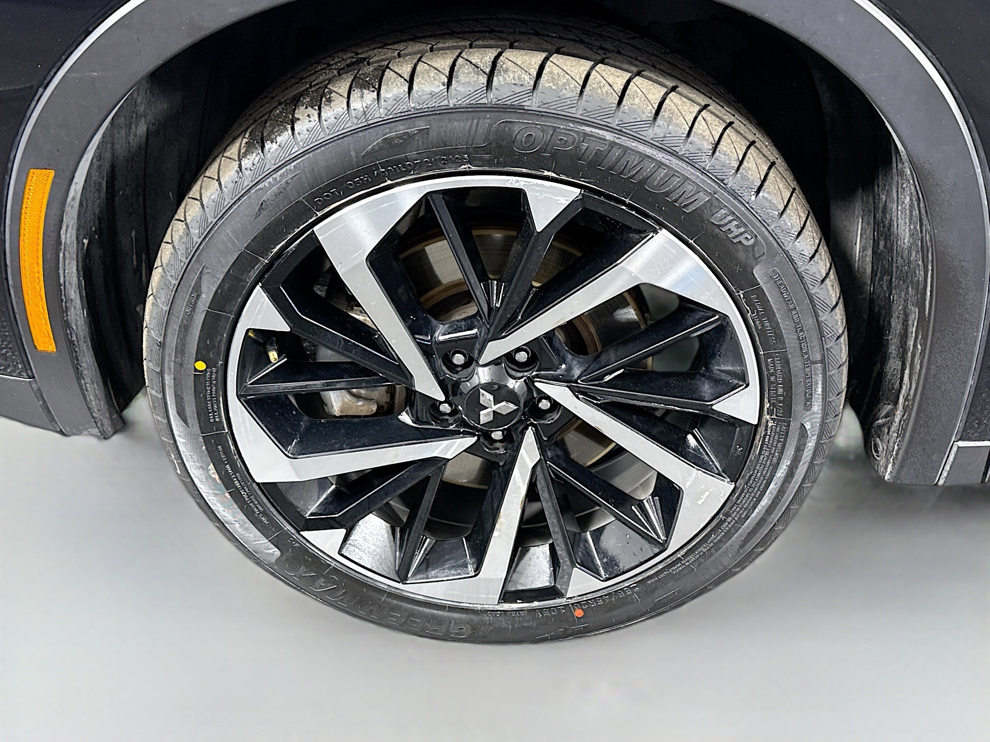 Used 2024 Mitsubishi Outlander SE Black Edition image 38