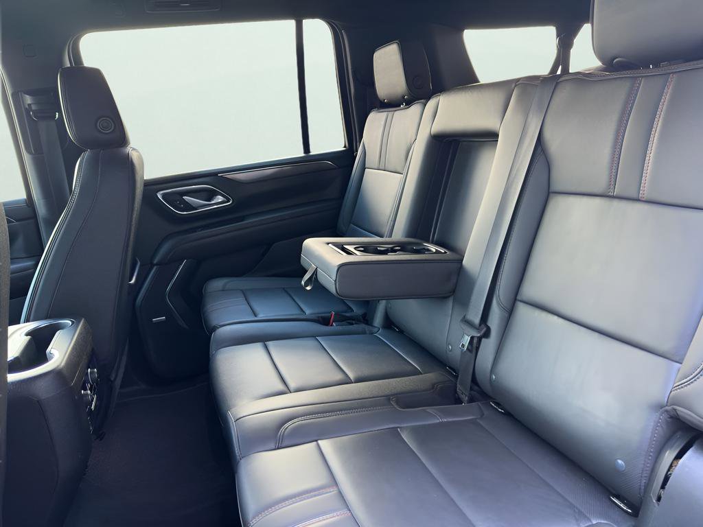 Used 2023 Chevrolet Suburban RST image 20