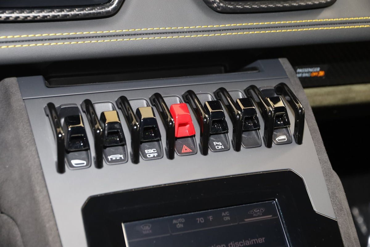 Used 2024 Lamborghini Huracan Sterrato image 53