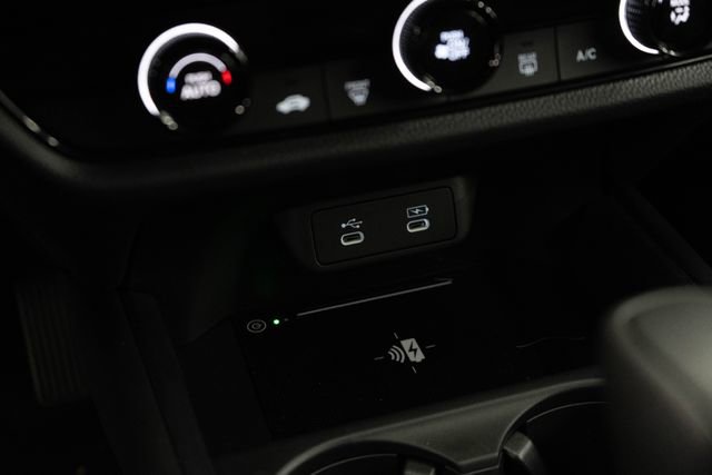 New 2026 Honda HR-V LX image 23