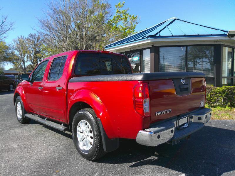 Used 2017 Nissan Frontier SV w/ SV Value Truck Package RWD image 7