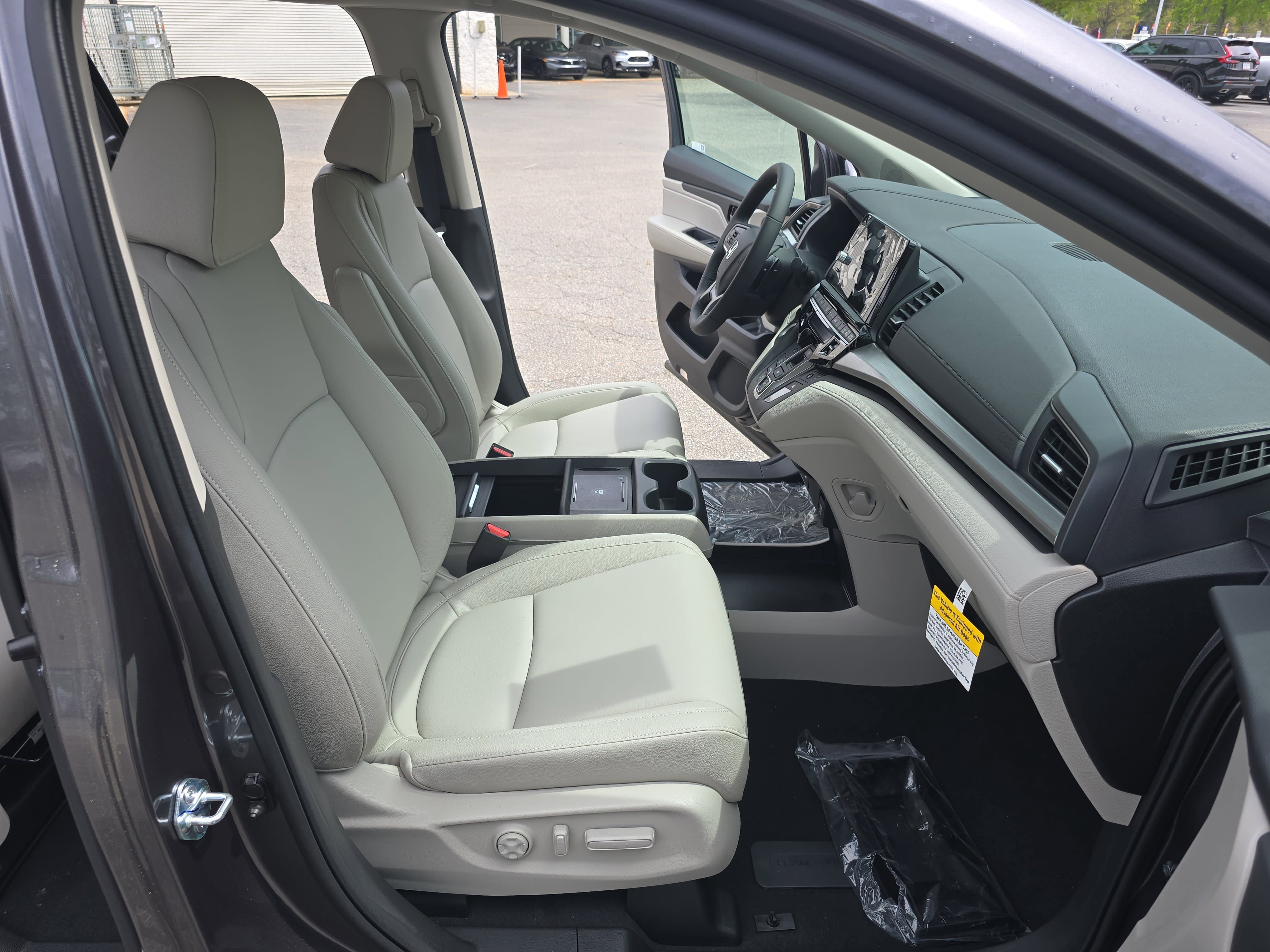 New 2026 Honda Odyssey EX-L image 10