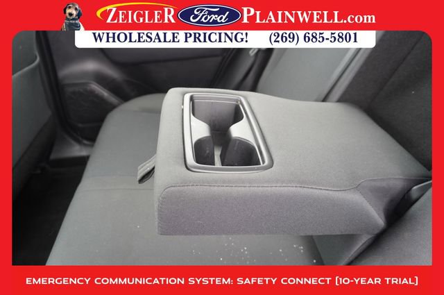Used 2025 Toyota RAV4 LE image 5