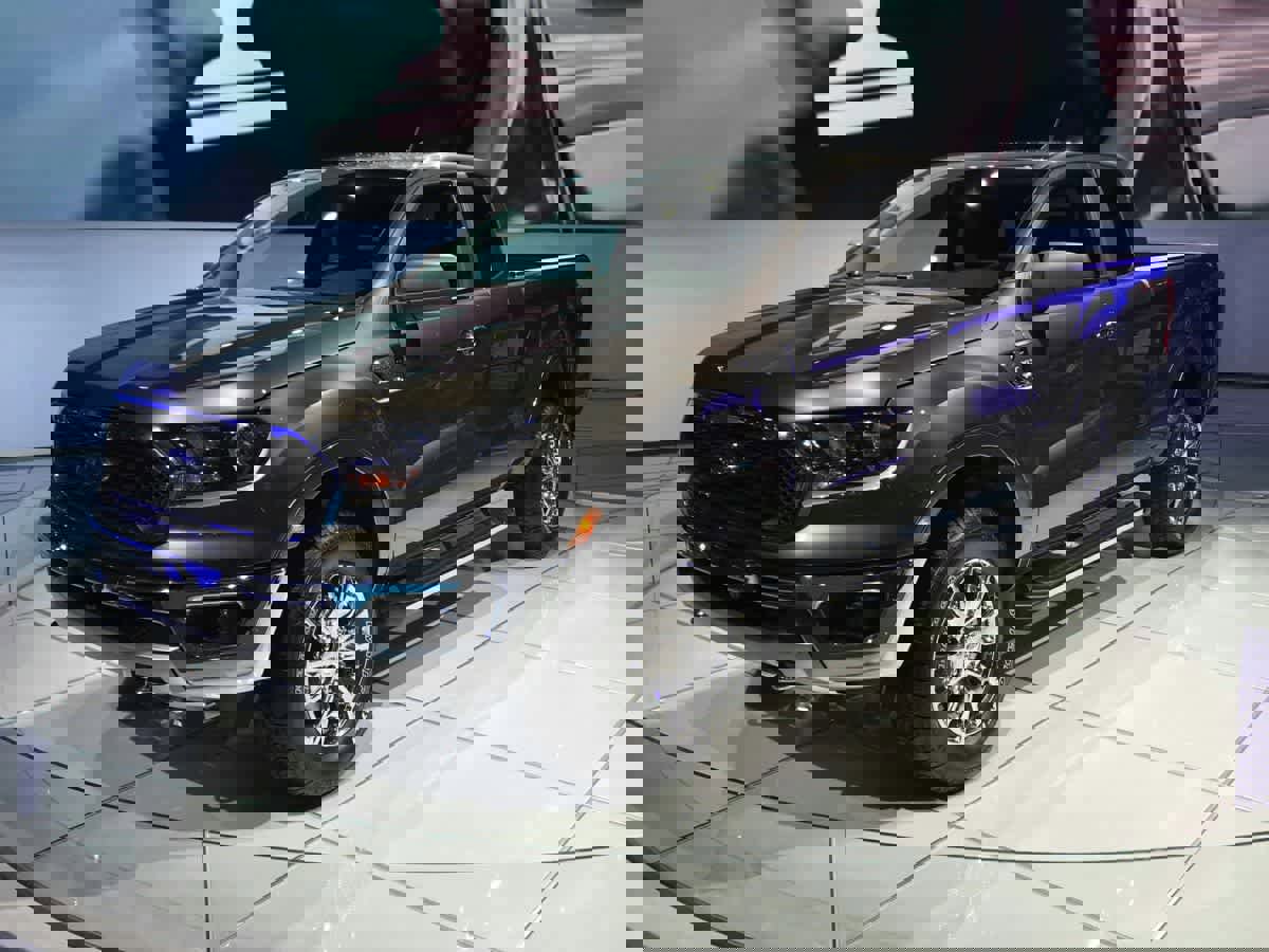 Used 2019 Ford Ranger Lariat w/ Equipment Group 501A Mid image 1