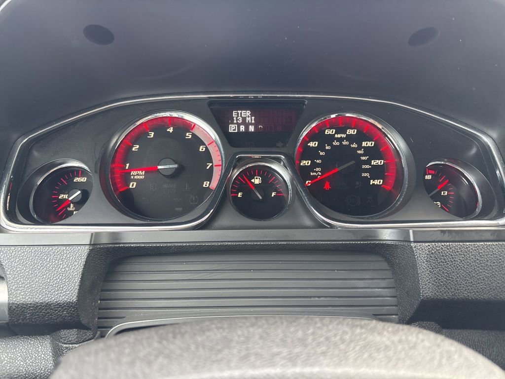 Used 2016 GMC Acadia SLE image 17