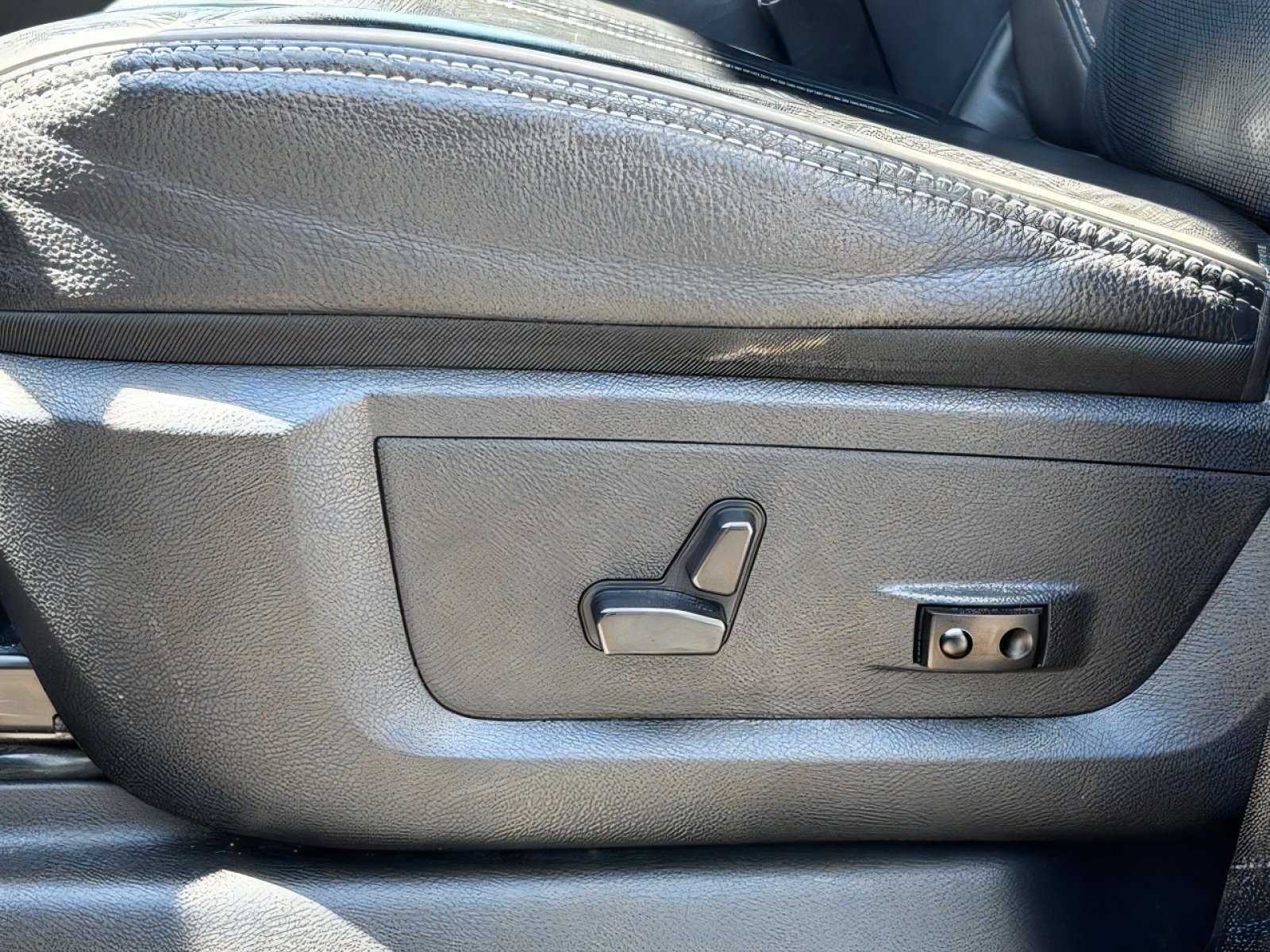 Used 2021 RAM 3500 Limited AWD/4WD image 27
