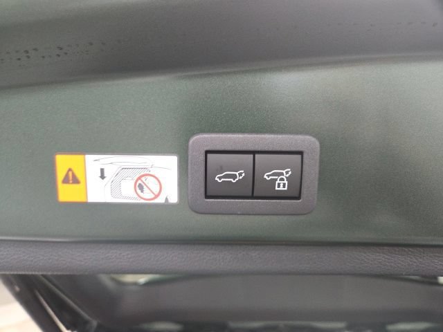 New 2026 Toyota Corolla Cross XLE w/ Convenience Package FWD image 15