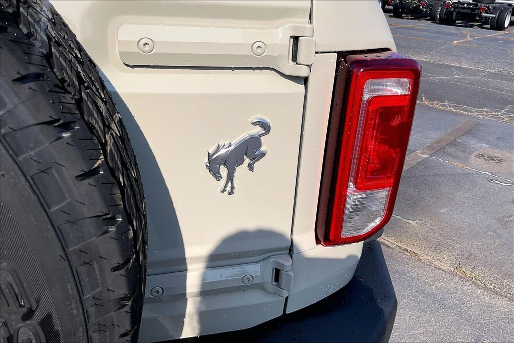 New 2026 Ford Bronco Big Bend AWD/4WD image 9