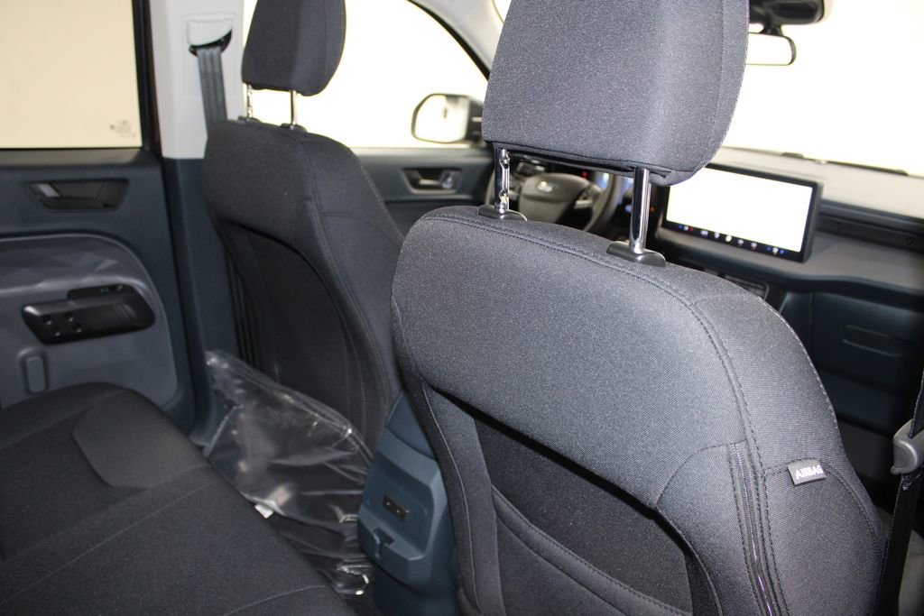 New 2026 Ford Maverick XL image 28