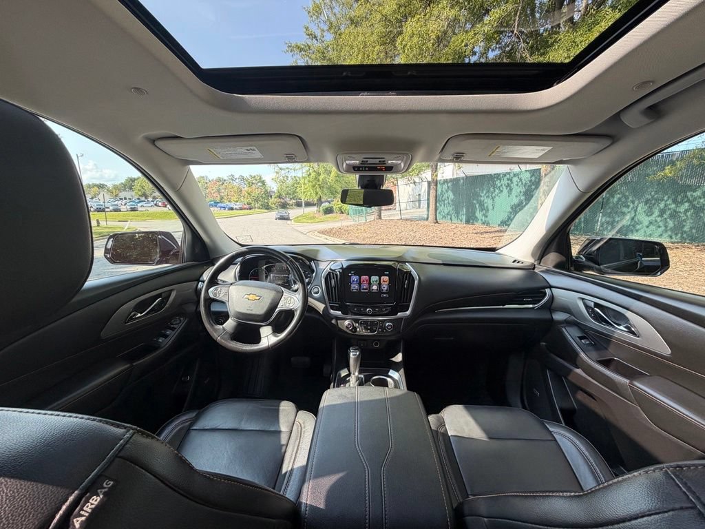 Used 2019 Chevrolet Traverse LT w/ LT Premium Package FWD image 22