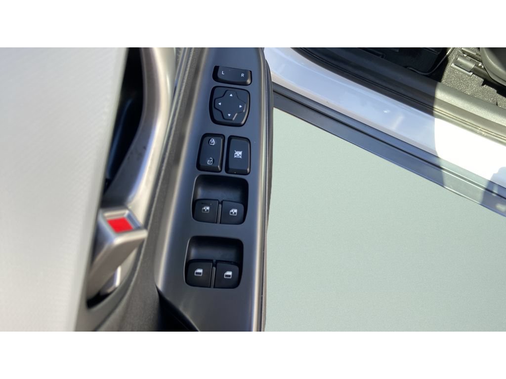 Certified 2021 Hyundai Kona Ultimate AWD/4WD image 12