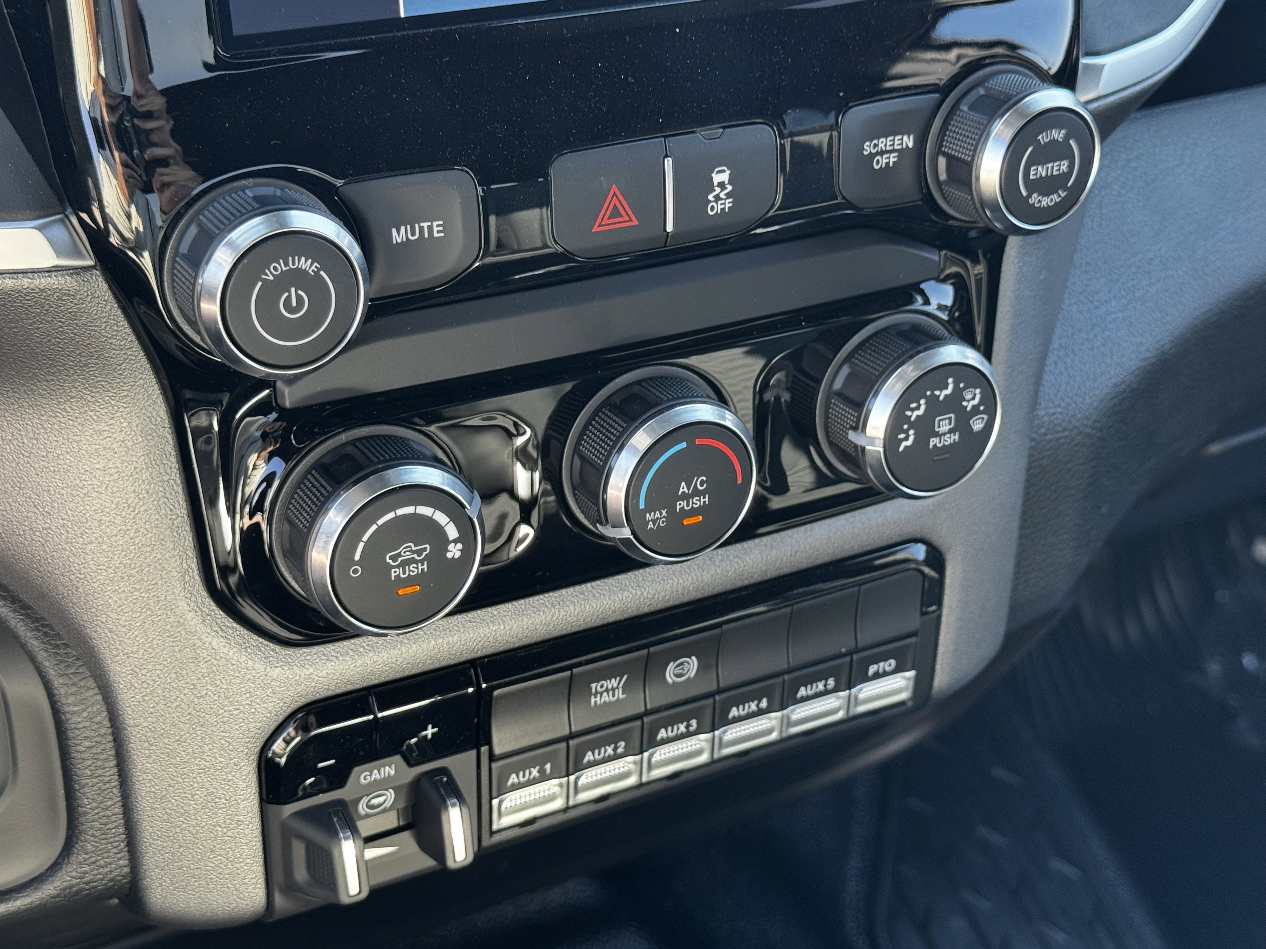 New 2026 RAM 4500 Big Horn image 18