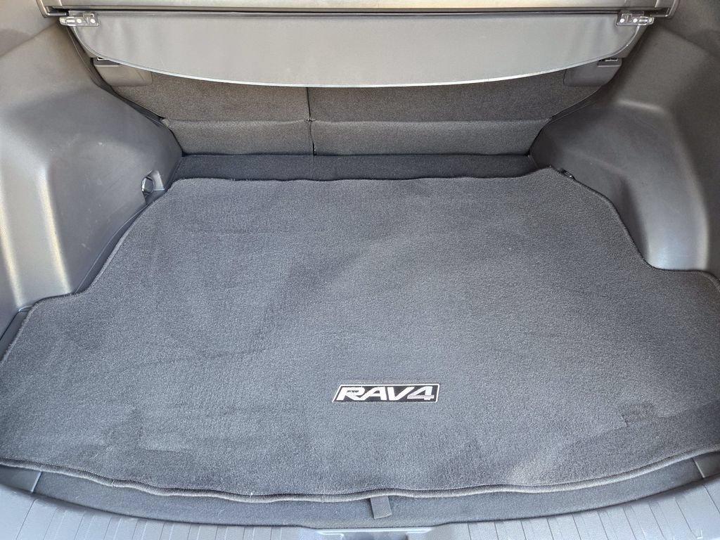 Certified 2024 Toyota RAV4 XLE AWD/4WD image 21