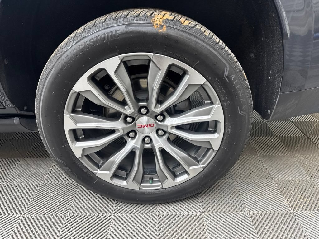 Used 2021 GMC Yukon Denali w/ Denali Premium Package RWD image 34