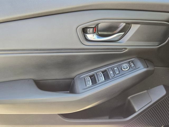 Used 2025 Honda Accord SE image 23