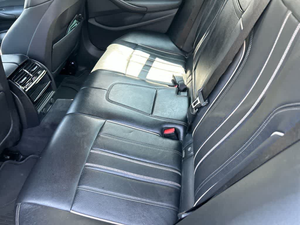 Used 2019 BMW 540i xDrive w/ Convenience Package AWD/4WD image 19