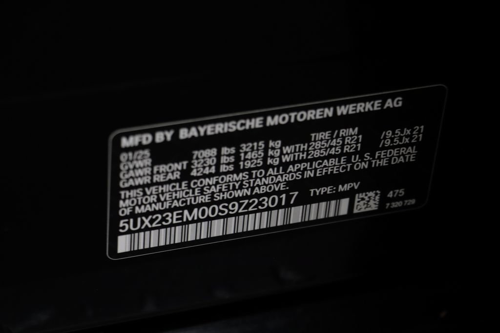 Used 2025 BMW X7 xDrive40i w/ Parking Assistance Package AWD/4WD image 23