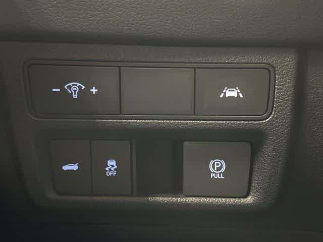 Used 2023 Hyundai Sonata SEL w/ Preferred Accessory Package FWD image 19