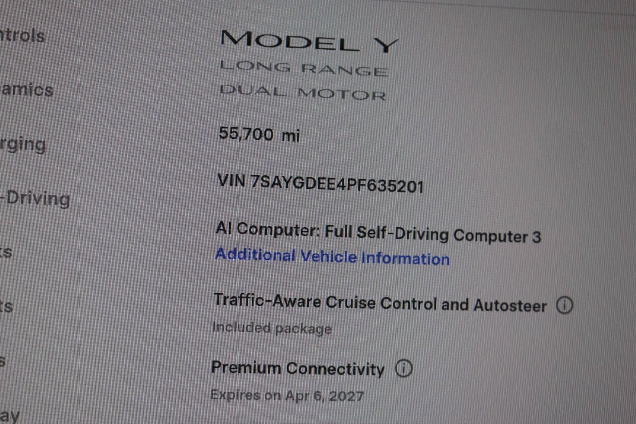 Used 2023 Tesla Model Y Long Range AWD/4WD image 34