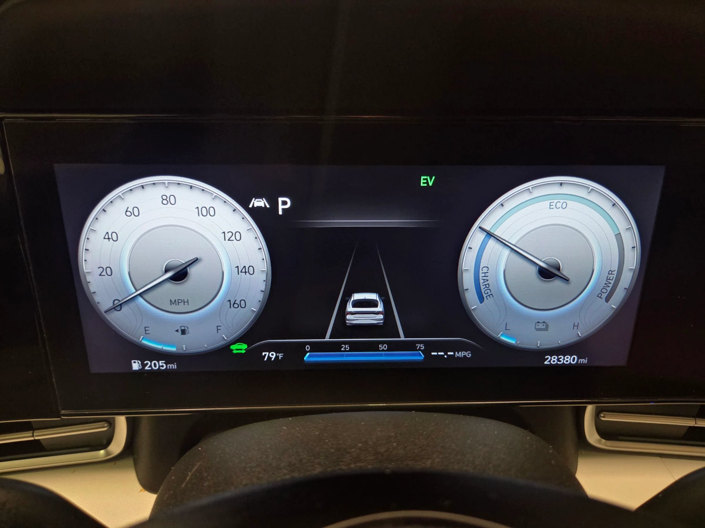 Used 2023 Hyundai Elantra Limited FWD image 19