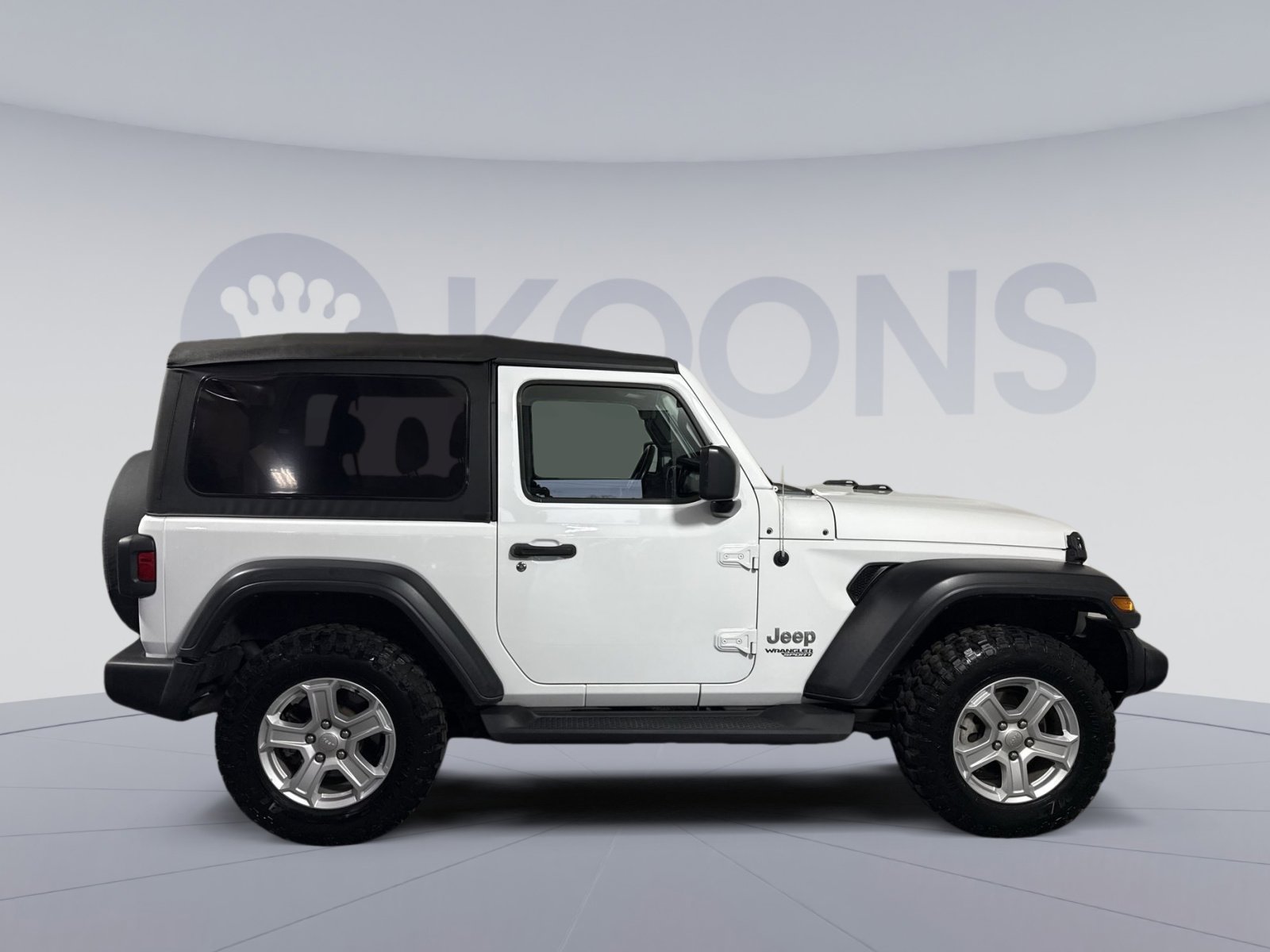 Used 2020 Jeep Wrangler Sport image 8