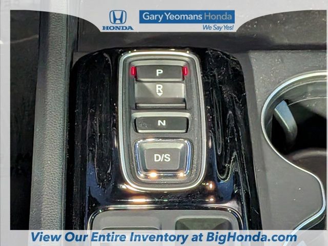 Certified 2025 Honda Pilot Sport image 31