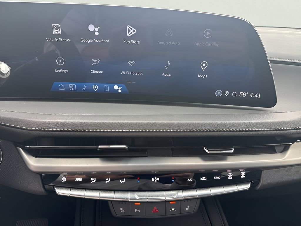 Certified 2024 Cadillac XT4 Luxury w/ Cold Weather Package image 27