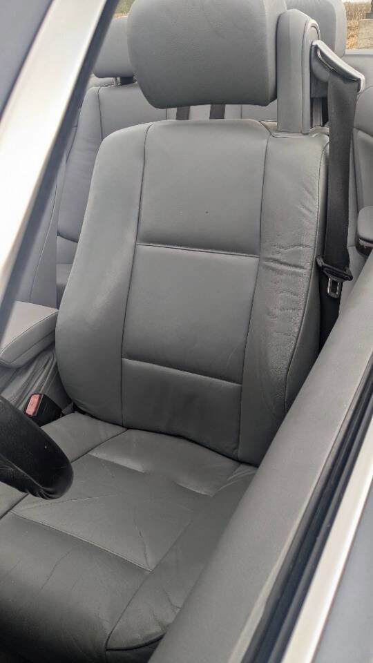 Used 2002 BMW 325Ci Convertible image 17